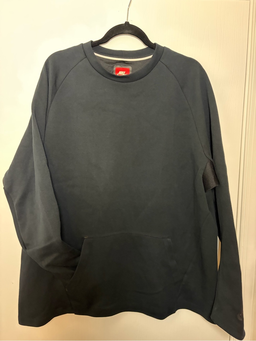 Nike Men’s Deep Green Crewneck Sweatshirt